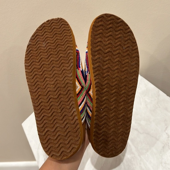 🔥The White Lotus X Aqua Colorful Sequin Women's Sandals🔥 - Picture 3 of 5